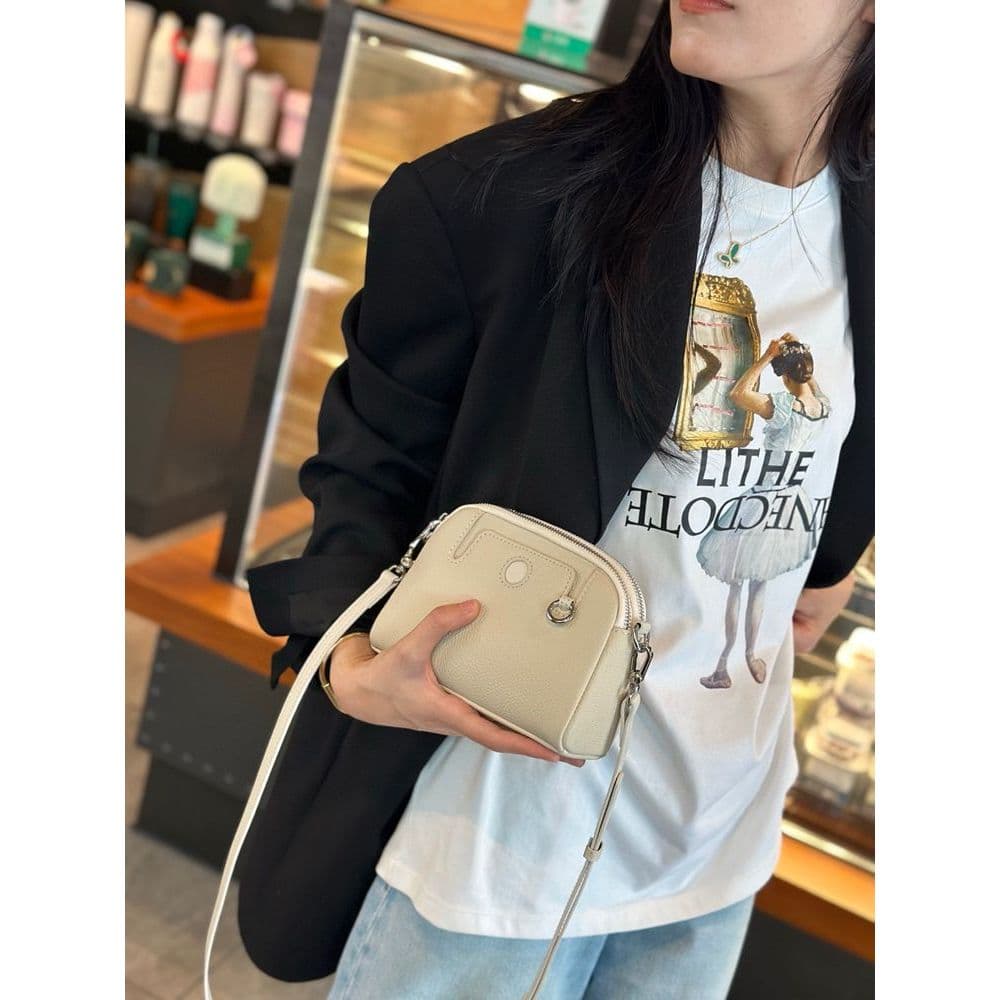 Bolsa pequena de couro genuíno feminina 2025 novo estilo bolsa para celular feminina bolsa mãe All-Match bolsa mensageir