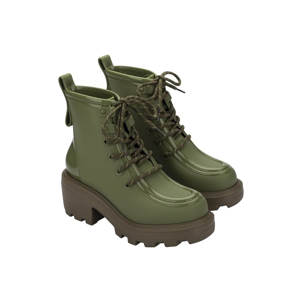 MELISSA TRACK BOOT AD    37989