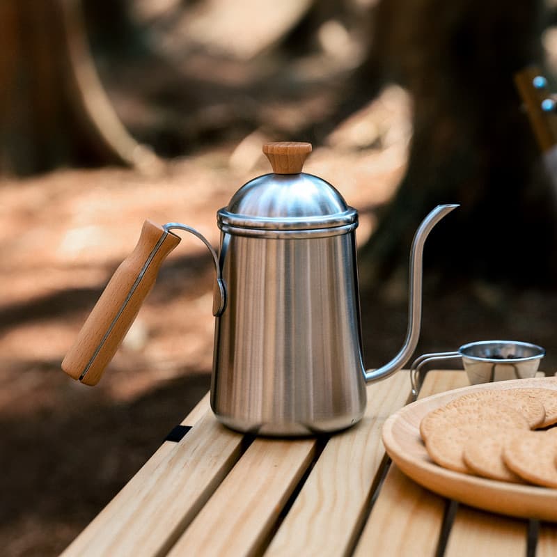 Máquina de café artesanal ao ar livre alça de madeira 304 aço inoxidável portátil 650ML boca longa acampamento piqueniqu