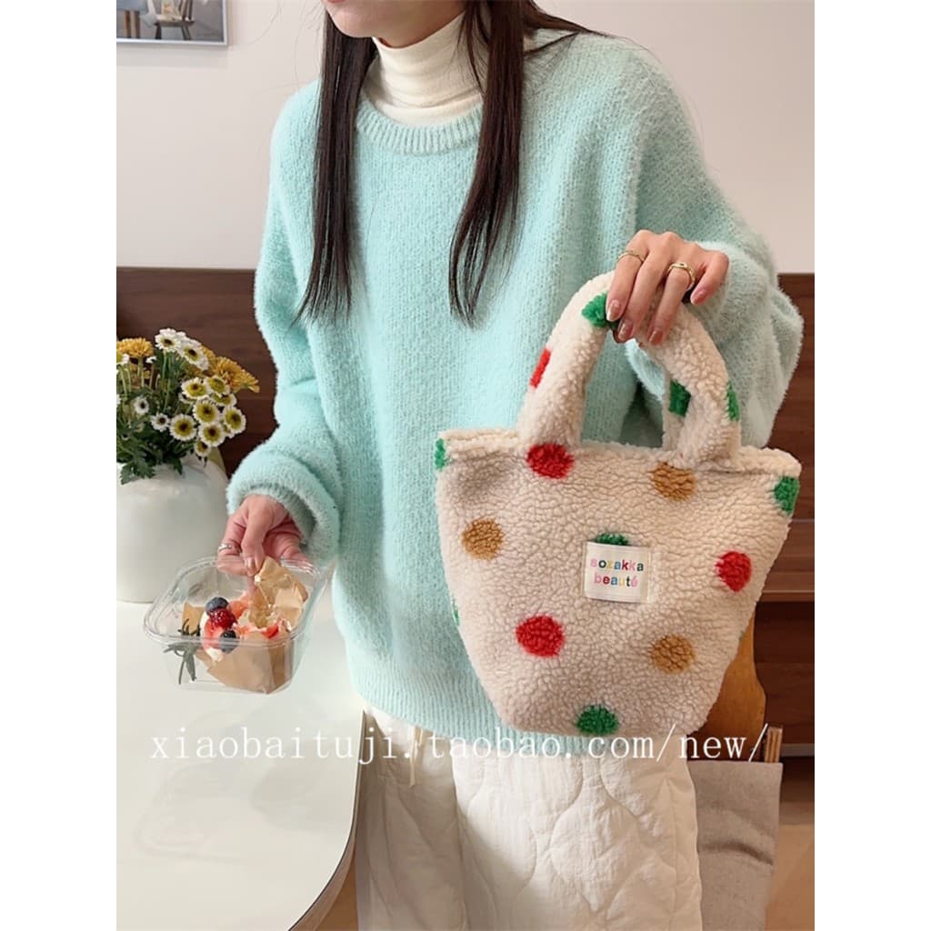 Pequeno coelho branco mesa inverno moda pelúcia bolsa feminina 2023 novo estilo bonito Polka Dot bolsa de trabalho Commu