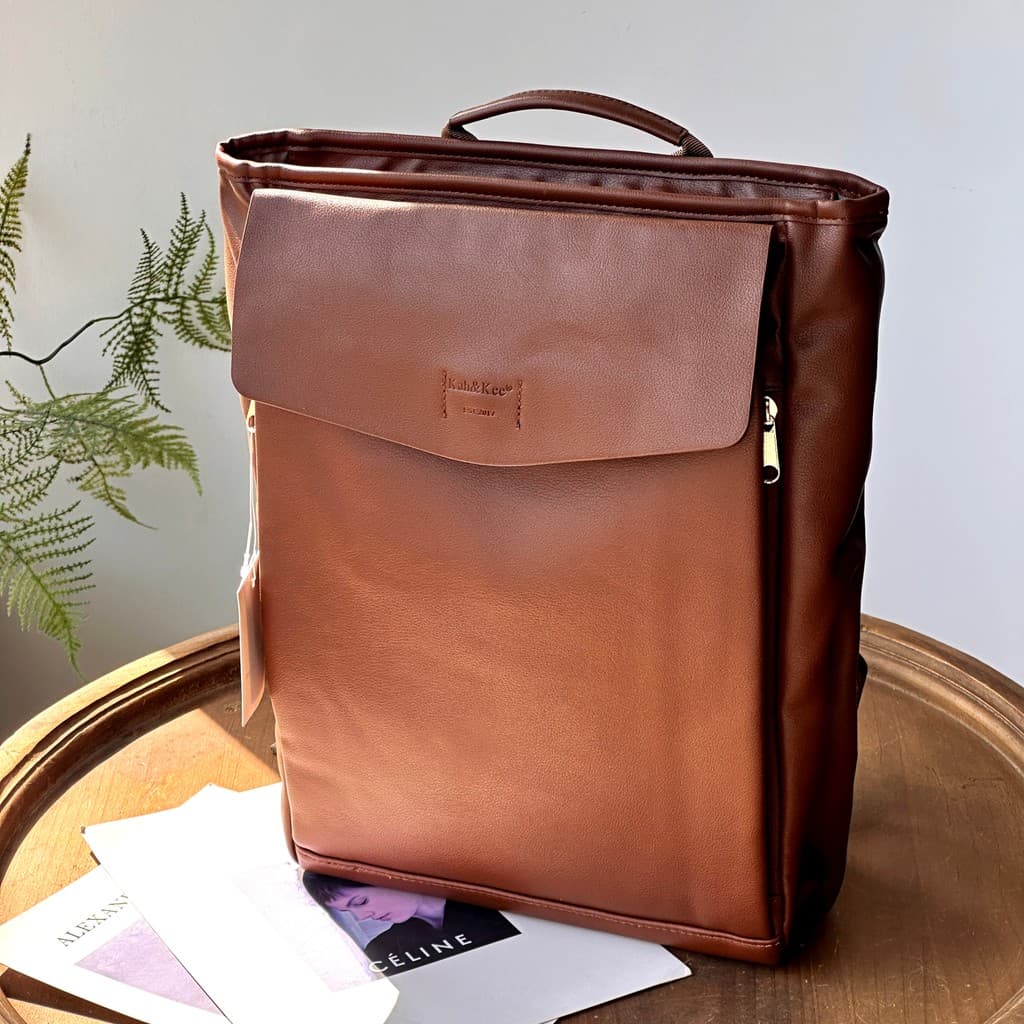 Textura de alta qualidade!Mochila impermeável de couro PU genuíno para homens e mulheres 47 cm Bolsa para computador Bol