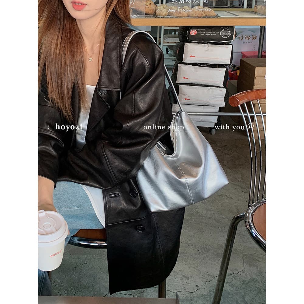 [Xiaoyoujia Bag] HOYOZI Coreano Minimalista Prata Axilas Bolsa Feminina Verão Leve Um Ombro 2026 Novo