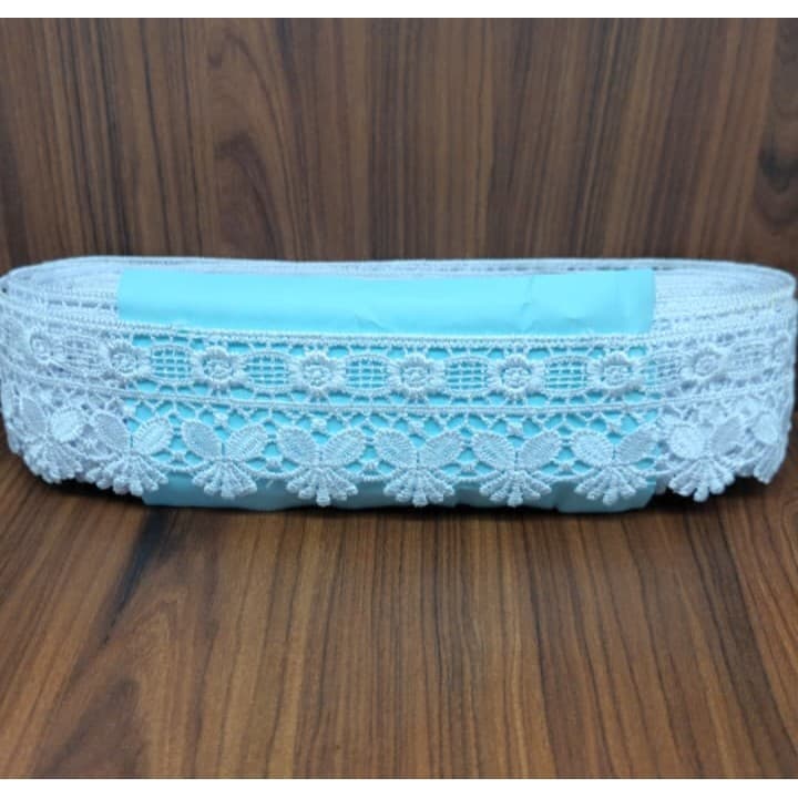 Renda Guipir YL200 13,7m x 6,0cm – Branco | Acabamento, Moda, Artesanato
