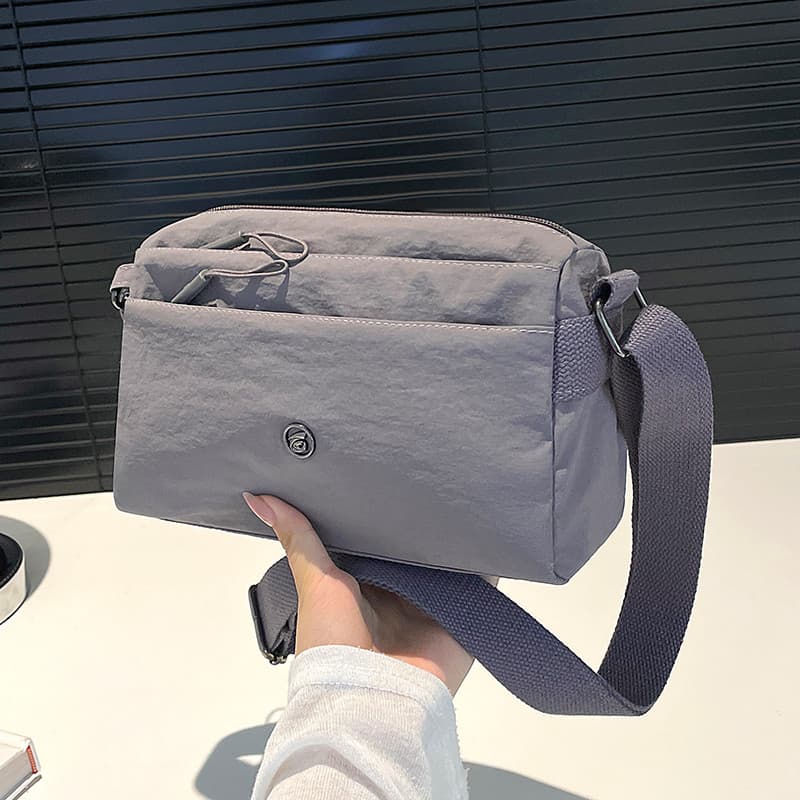 Ultra-leve Multi-camada saco do mensageiro feminino versão coreana à prova dwaterproof água náilon pano bolsa de ombro C