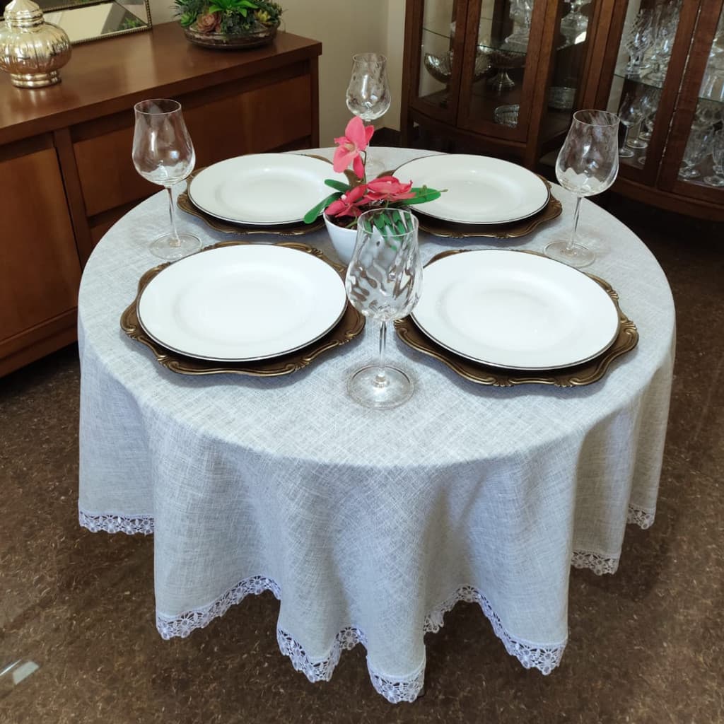 TOALHA DE MESA REDONDA DE LINHO SOFISTICADO COM RENDA 1,55 MTS