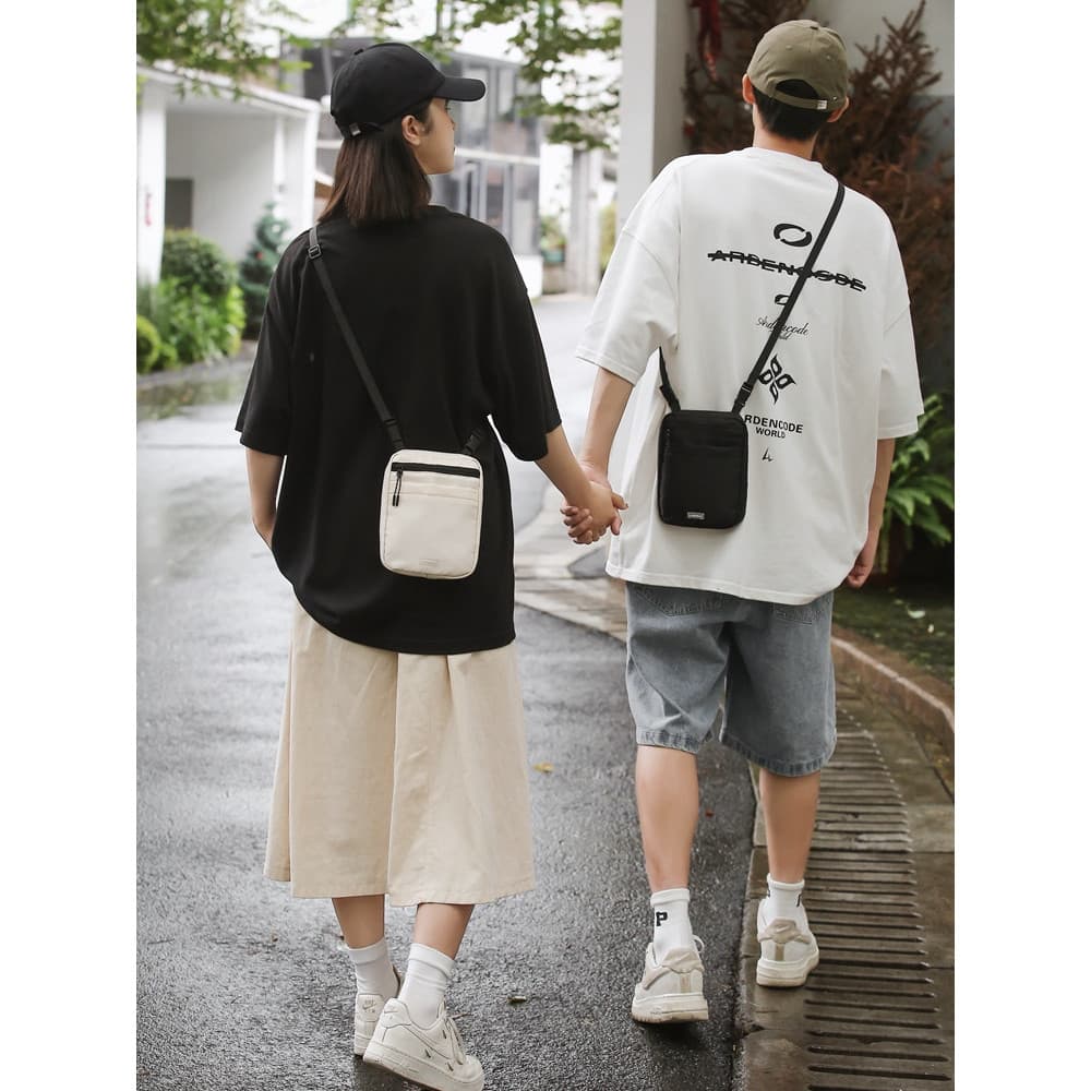 Casal estilo Street Wear caminhadas escalada saco lazer Mini pequeno saco menino de um ombro saco do mensageiro funciona