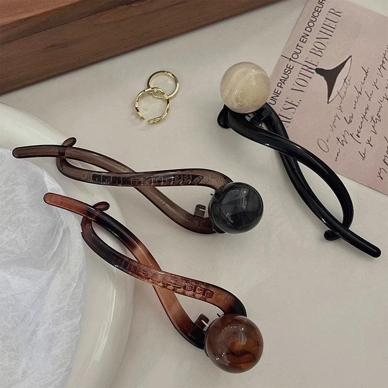 Acessórios de cabelo feminino 2025 novo estilo simples cor café pérola alisamento clipe High-End torção grampo de cabelo