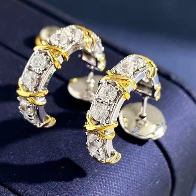 Brincos de cruz XO em dois tons, de alta qualidade e elegantes, totalmente cravejados de diamantes, com design luxuoso e