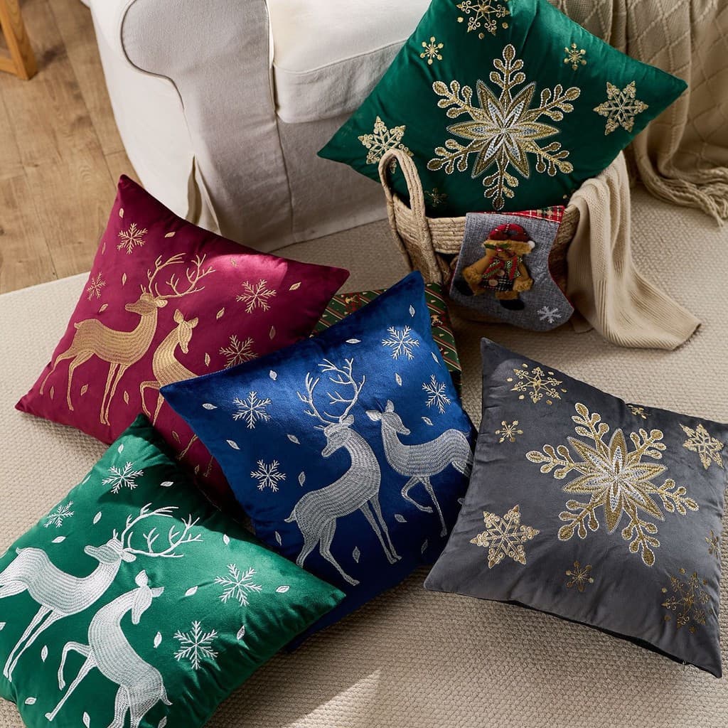 Capa de Almofada de Veludo de Natal com Bordado de Rena e Floco de Neve, Almofada Decorativa Luxuosa para Sofá Decoração