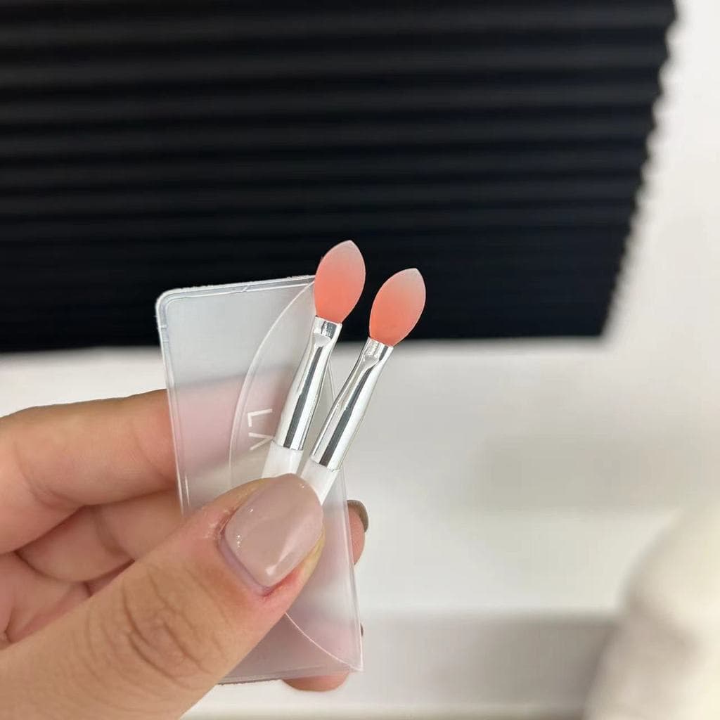 Coreia coreia Silicone lábio escova corretivo escova máscara labial escova batom Mini máscara portátil escova