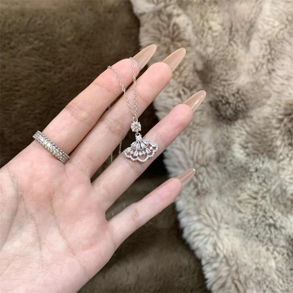 Colar de saia de zircão em forma de leque leve luxo High-End nicho Design corrente de clavícula