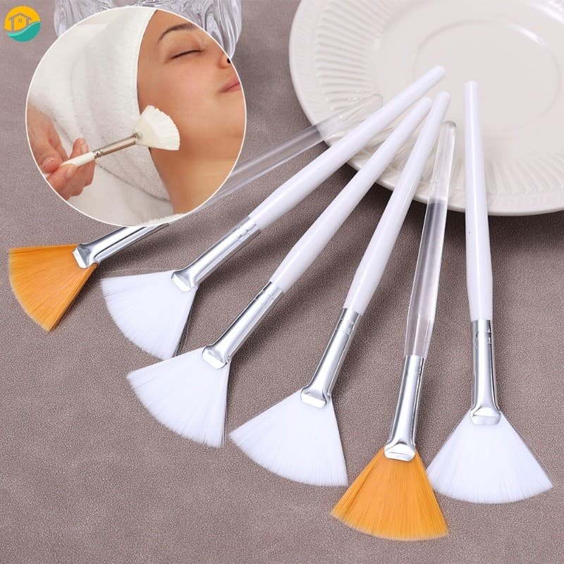 3Pcs Prática Escova Facial Em Forma De Leque De Máscara Portátil Flexível Suave Ferramentas Cosméticas Para Meninas Arte