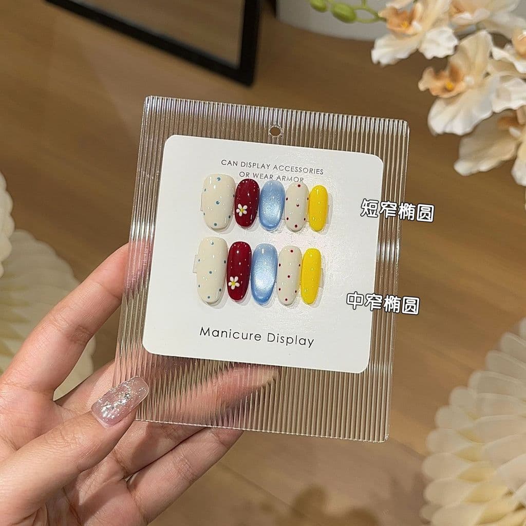 Estilo coreano usando unhas branqueamento artesanal manicure fototerapia manicure pintada à mão bolinhas estilo olho de