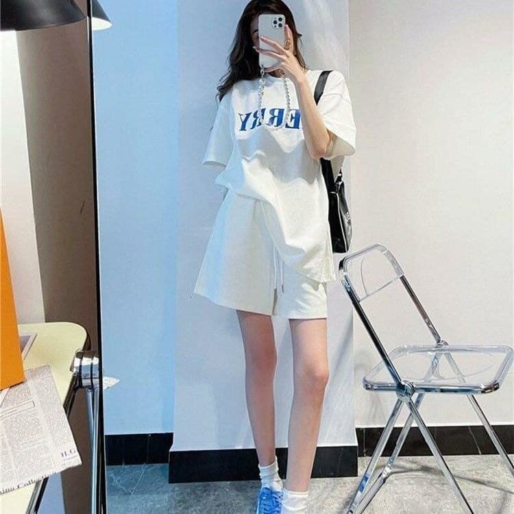 Terno esportivo Casual feminino verão versão coreana novo estilo solto de manga curta Shorts de cinco pontos moda de dua