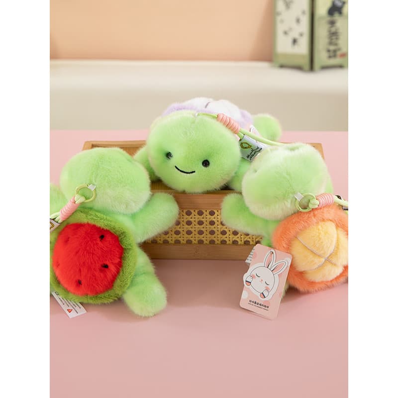 Super bonito fruta pequena tartaruga boneca de pelúcia fragrância pingente dos desenhos animados boneca mochila pingente