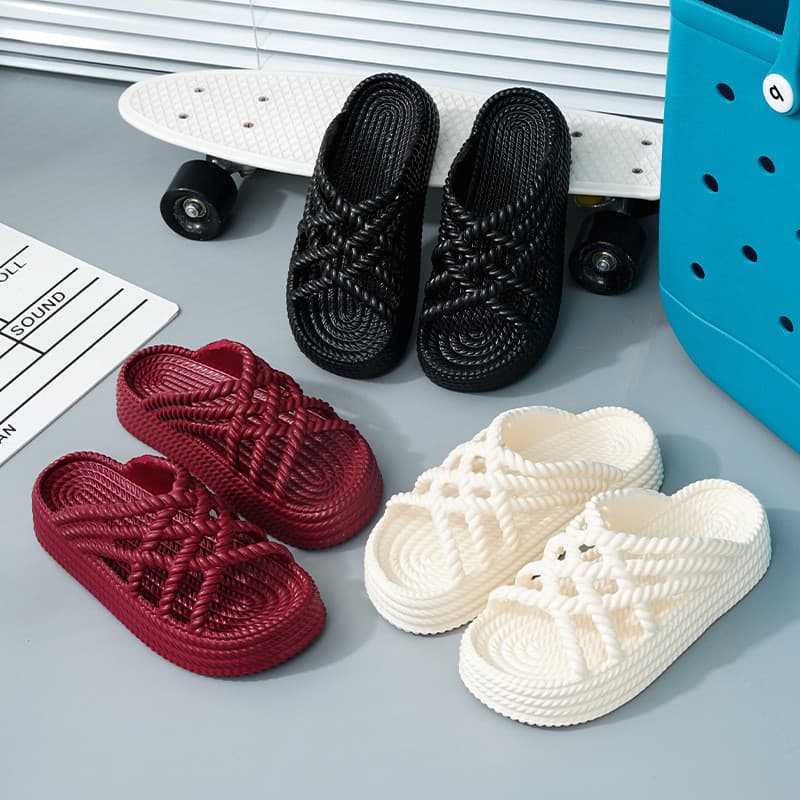 Tecido plano EVA sola grossa 5cm All-Match praia sapatos romanos mãe chinelos feminino verão
