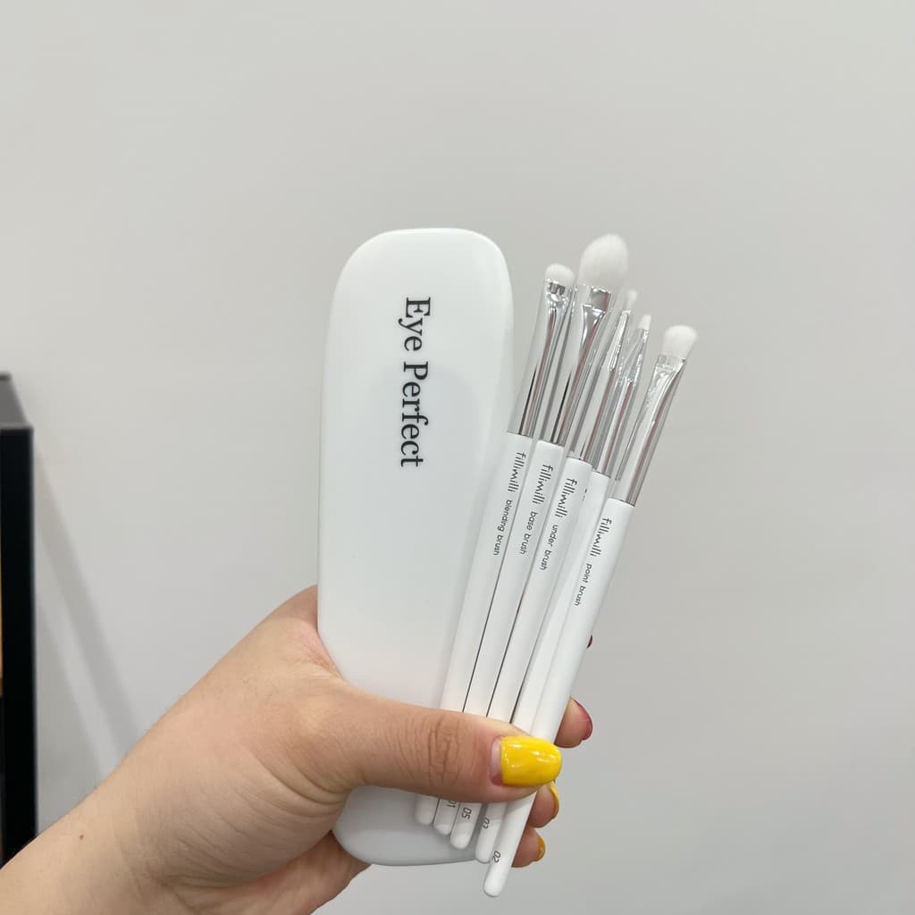 Conjunto de pincéis portáteis Fillimilli Pincel para olhos Pincel para sombra Pincel para detalhes Pincel para bicho da