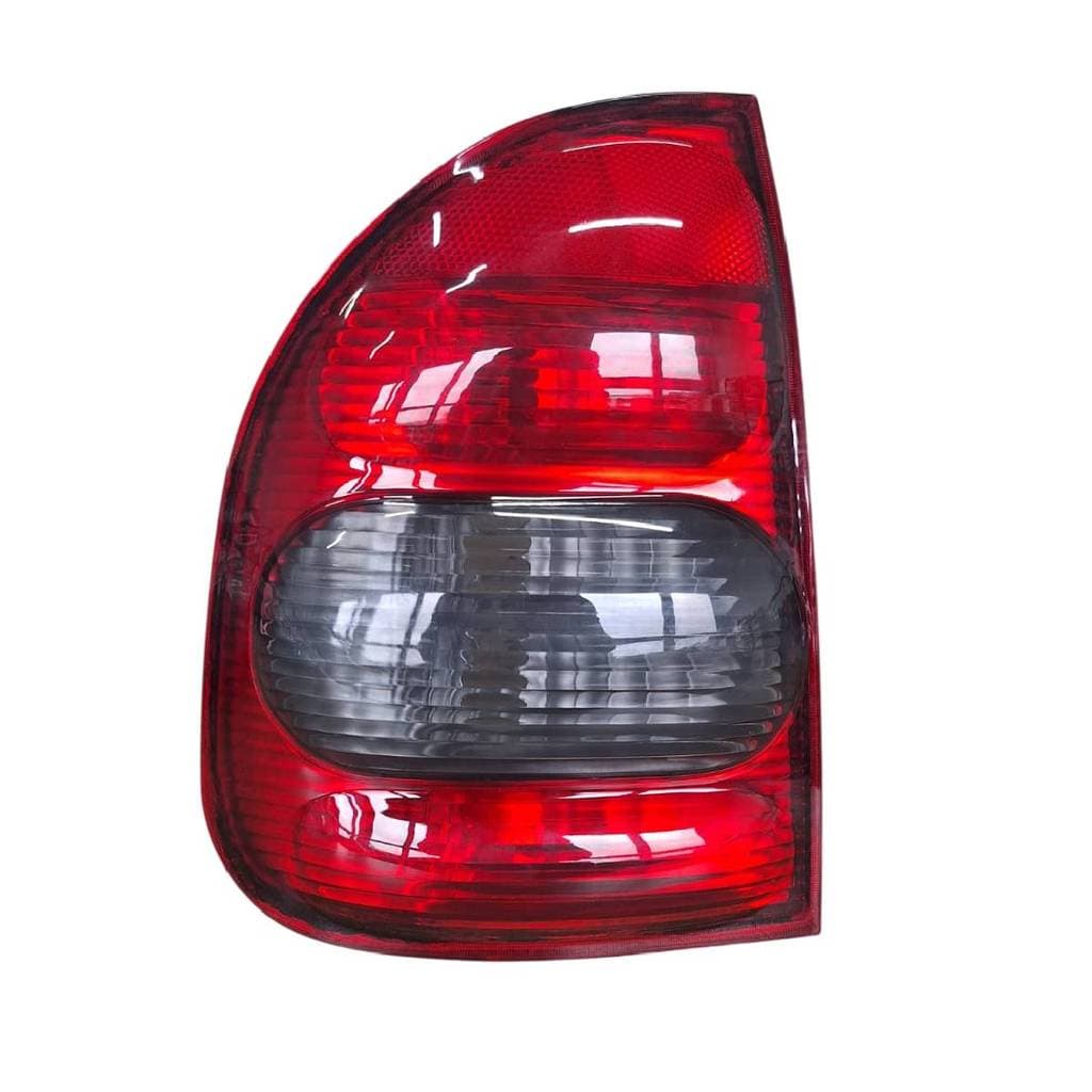 Lanterna Traseira Esquerda Fumê Corsa Classic 2000 A 2010