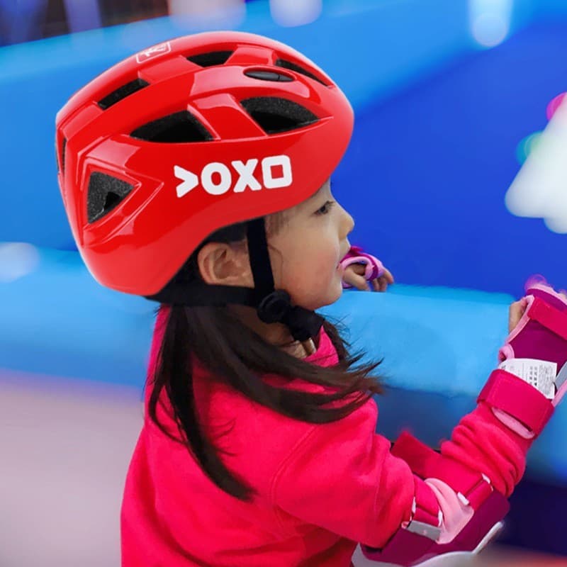 Crianças Criança Meninos Meninas skate Capacete Bicicleta cycing Patinação Equipamento De Tamanho Ajustável Equilíbrio E