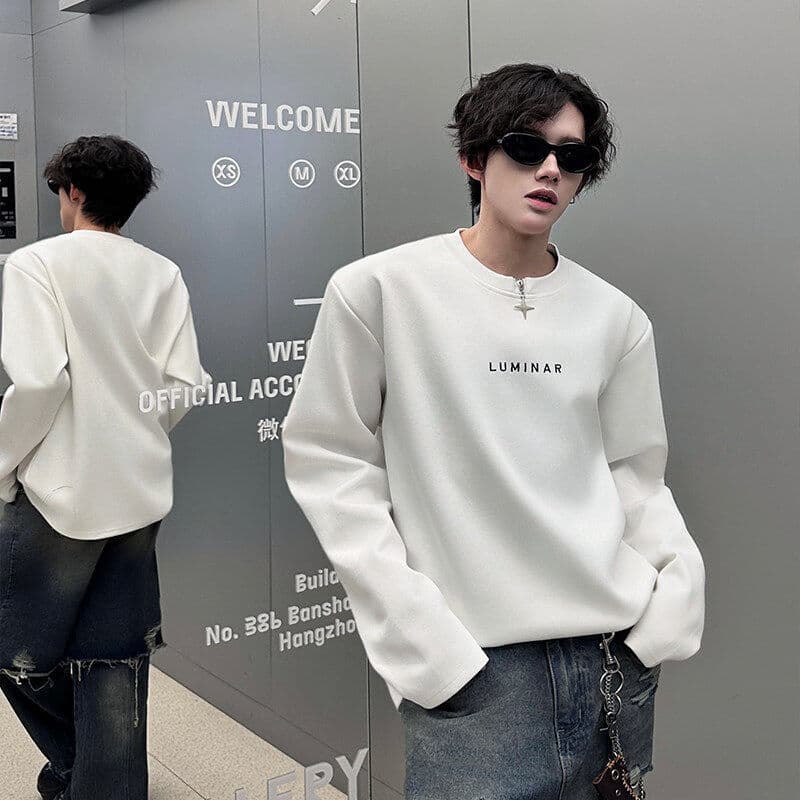 Carta americana impressa ombreiras camiseta masculina de manga comprida versão coreana Metal estrela decoração Design se