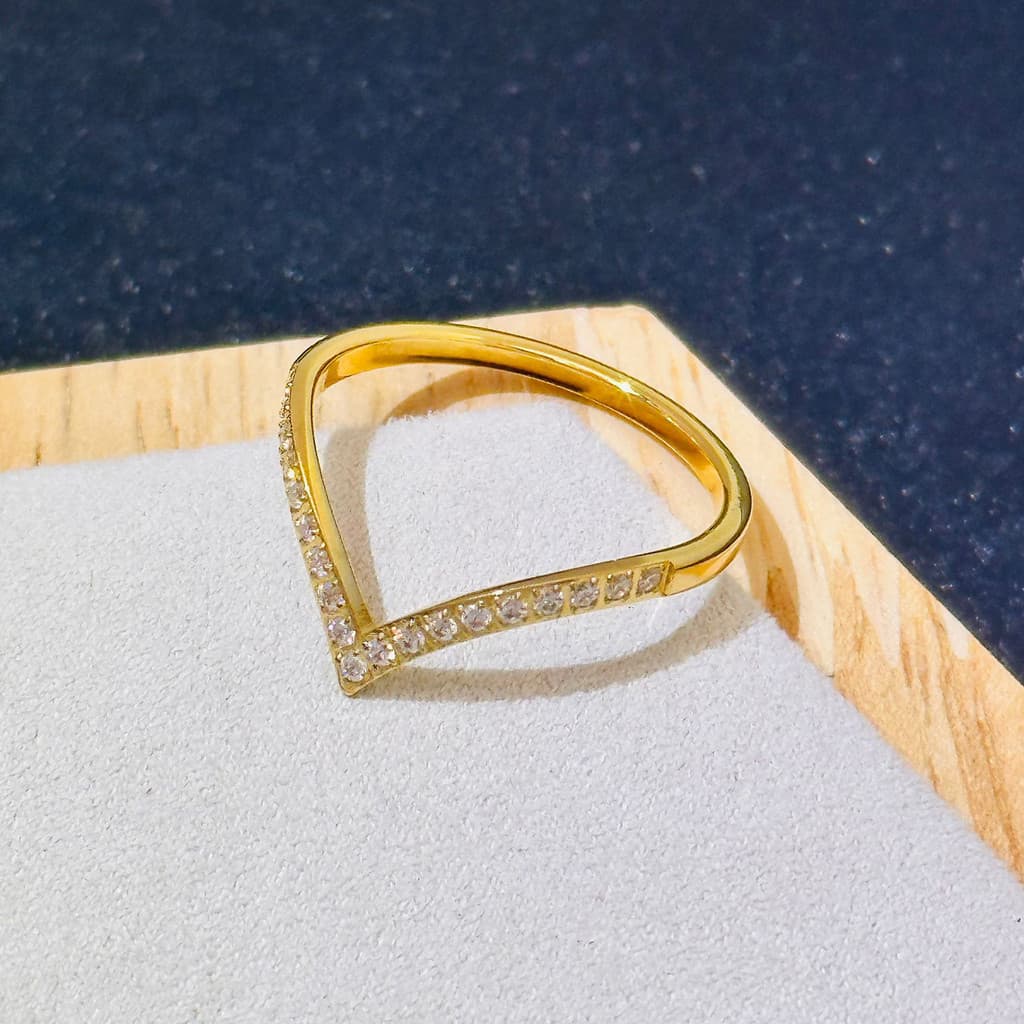 Anel de Aço Titânio HT, Estilo Elegante Exclusivo para Mulheres do Japão e da Coreia, Joia de Aço Inoxidável Banhada a O