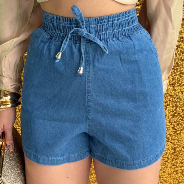 Shorts Feminino Jeans Medio Cintura Alta com elástico e cordão, Casual, Confortável, Moda Verão