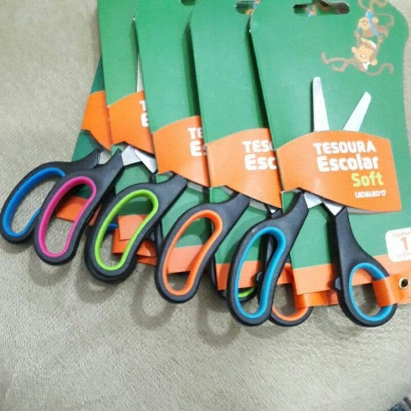 Tesouras Coloridas 14Cm Infantis Praticidade Itens De Papelaria Artigos Escolares Infantil Papelaria