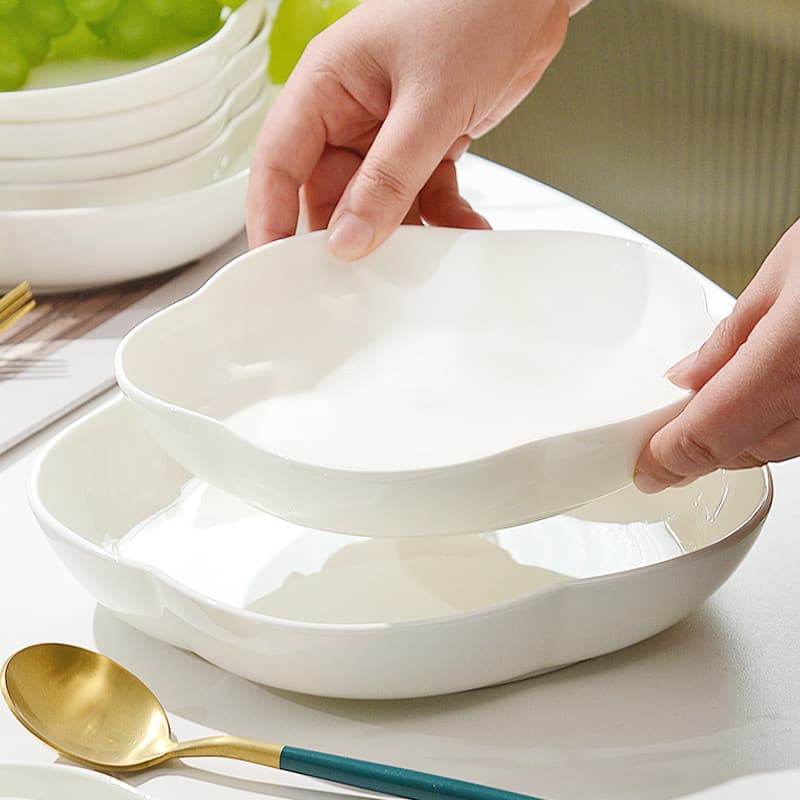 Osso branco China Criativo Prato de alto valor em formato especial Prato profundo Prato doméstico Prato frio Prato de bo
