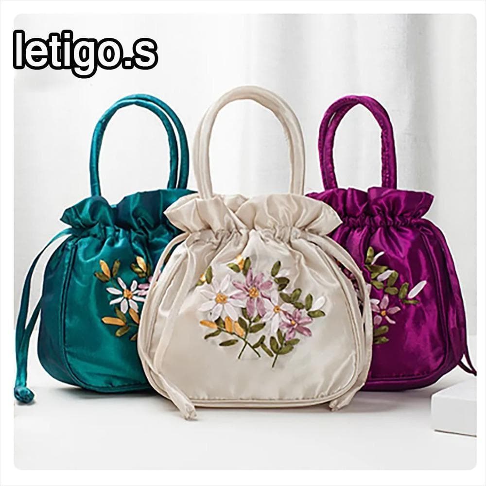 Bolsa Balde Feminina , Com Alça Superior Padrão De Flor Bordada Estilo Nacional Para Telefone