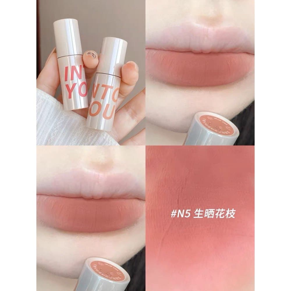 Estoque pronto!INTO VOCÊ Coração e VOCÊ Heroína Matte Matte Velvet Lip Cheek Dual-use Lip Mud Lip Gloss em23