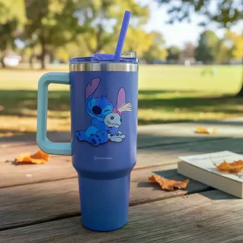 Canecão Tumbler Stitch 1,15l Térmico 12h Pingente Inox Lindo Azul Stitch Xepa com canudo