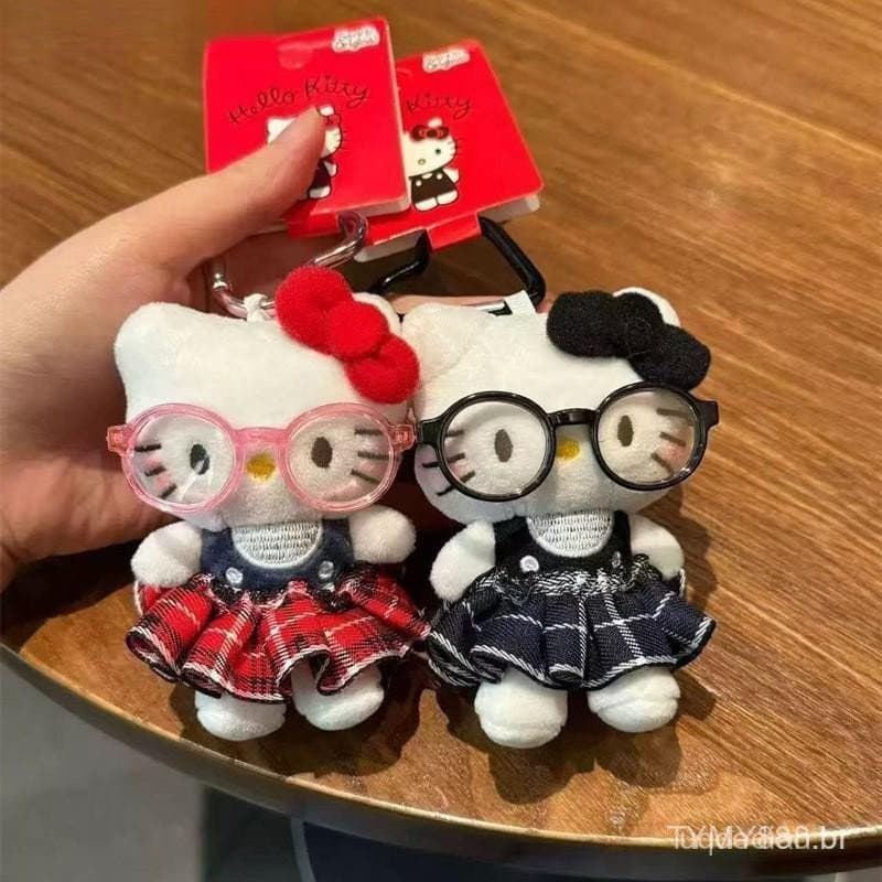 Chaveiro de pelúcia em estilo cartoon, pingente fofo, boneca requintada, acessório criativo para decoração de mochila.