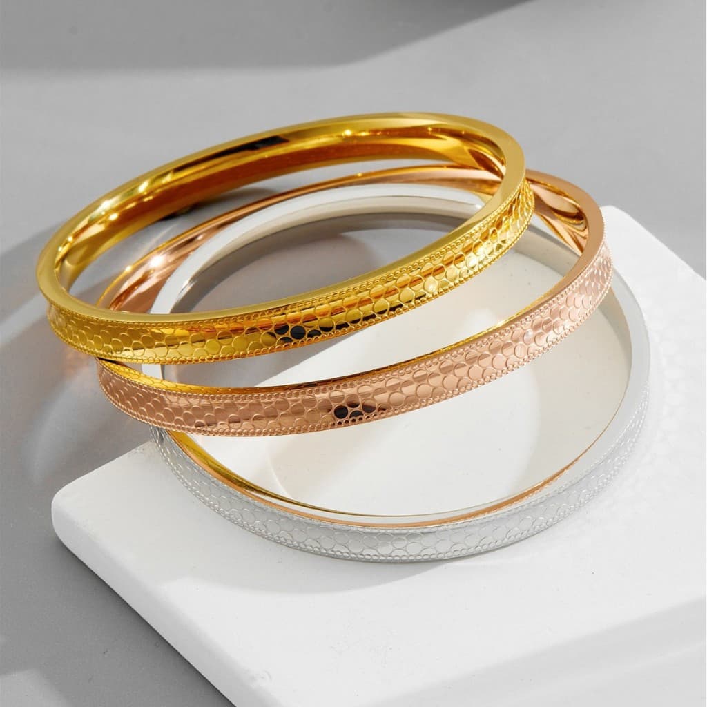 Pulseira de Aço Inoxidável HT Titanium Steel com Escamas de Dragão, Não Desbotável, Banhada a Ouro 18K, Modelo Feminino