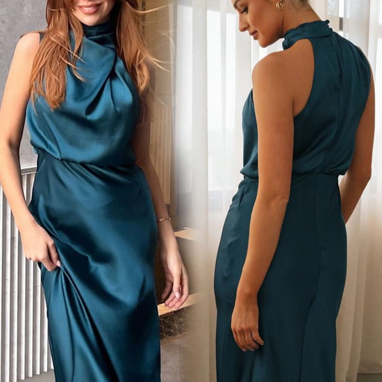 Vestido de verão chique e descomplicado, sem mangas e com decote halter.