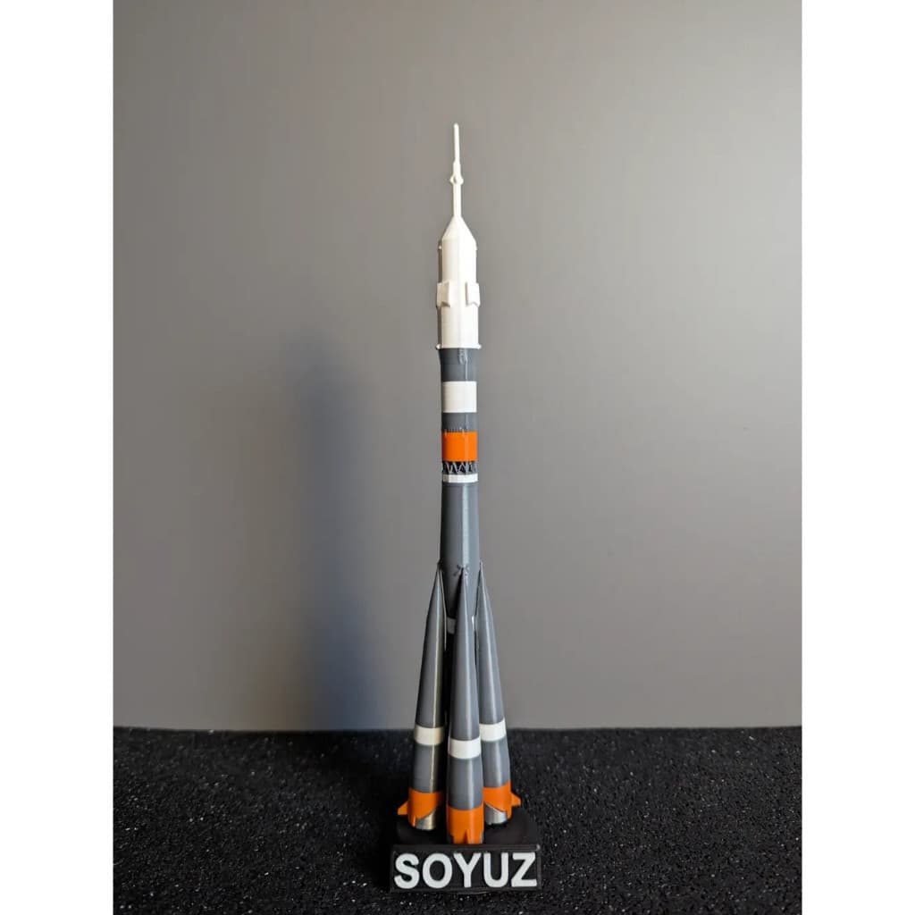 🚀 Réplica do Foguete Soyuz | Resina & Desing