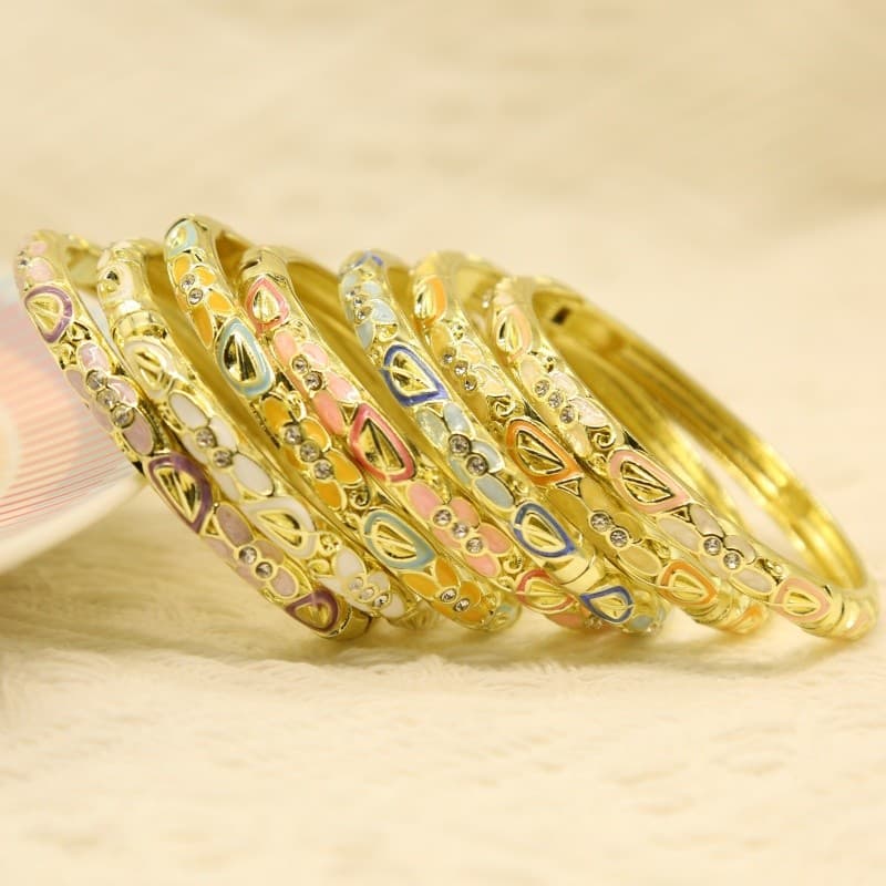 Pequim características Cloisonne pulseira Oval esmalte oco pulseira para namorada adulto pequeno círculo boca concubina