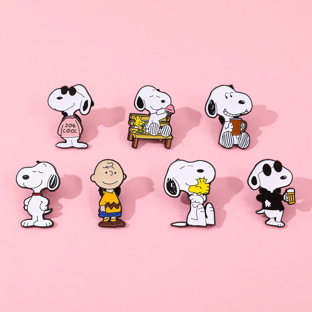[7pcs] Broches de Liga Snoopy - Decora roupas e mochilas
