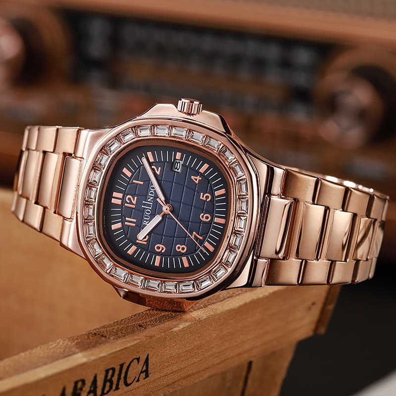Modelo Luxuoso Masculino em Aço Inoxidável com Movimento Quartzo e Calendário