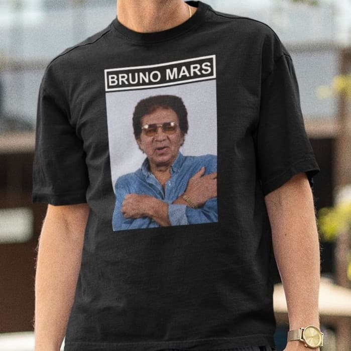 Camiseta Meme "Bruno Mars Reginaldo" Cantor Zoeira Engraçado