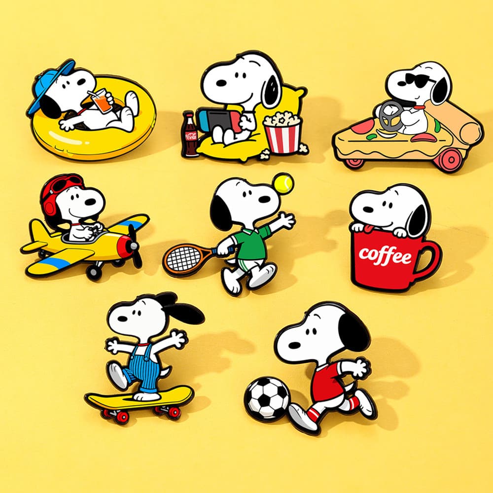 [8pcs] Broches de Liga Snoopy - Decore Roupas e Mochilas