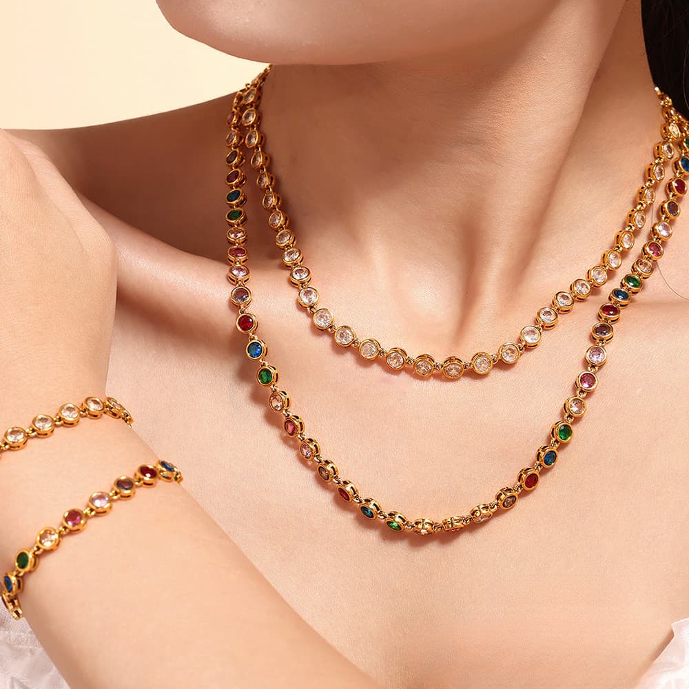 Colar feminino colorido zircão aço inoxidável banhado a ouro 18K corrente de clavícula não desbotada