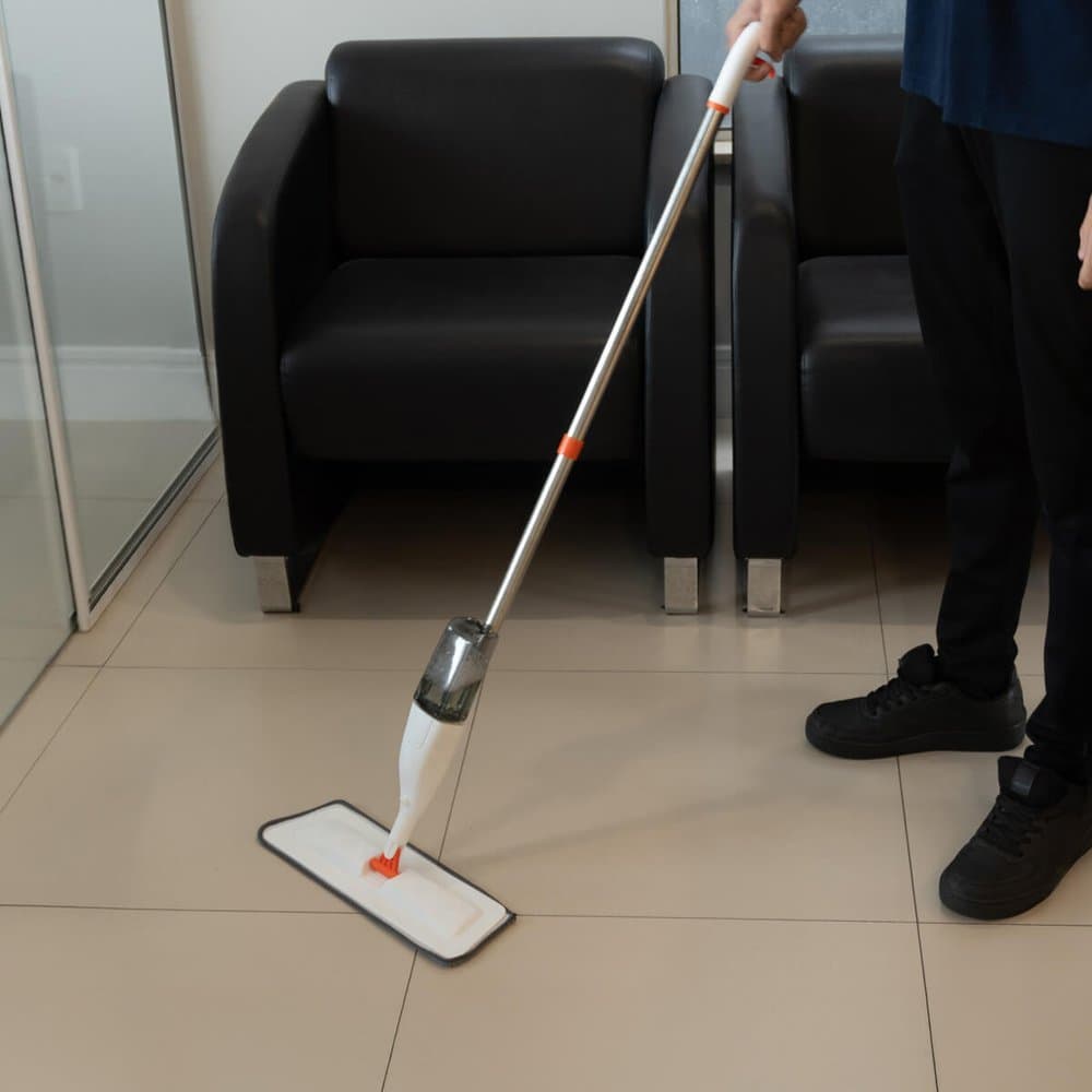 Mop Spray Giratório Magico Rodo Com Reservatório Flat