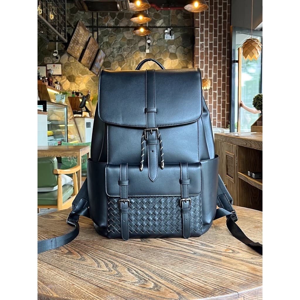 Wolf Road: Mochila masculina de couro genuíno de primeira camada de grande capacidade para negócios, mochila para comput