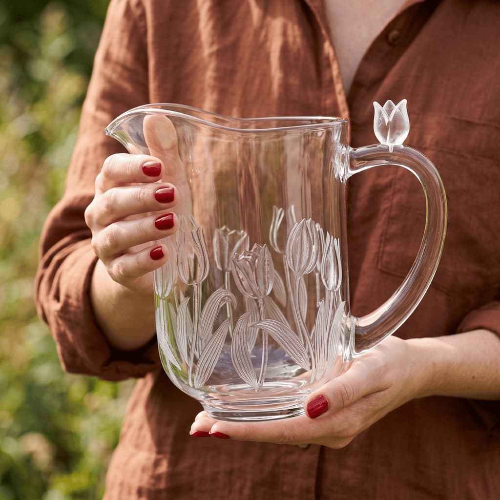 Jarra De Vidro Com Tulipa 1,7L Jarro Agua Suco Trabalhado Flores Mesa Posta Cafe Da Manha Luxo