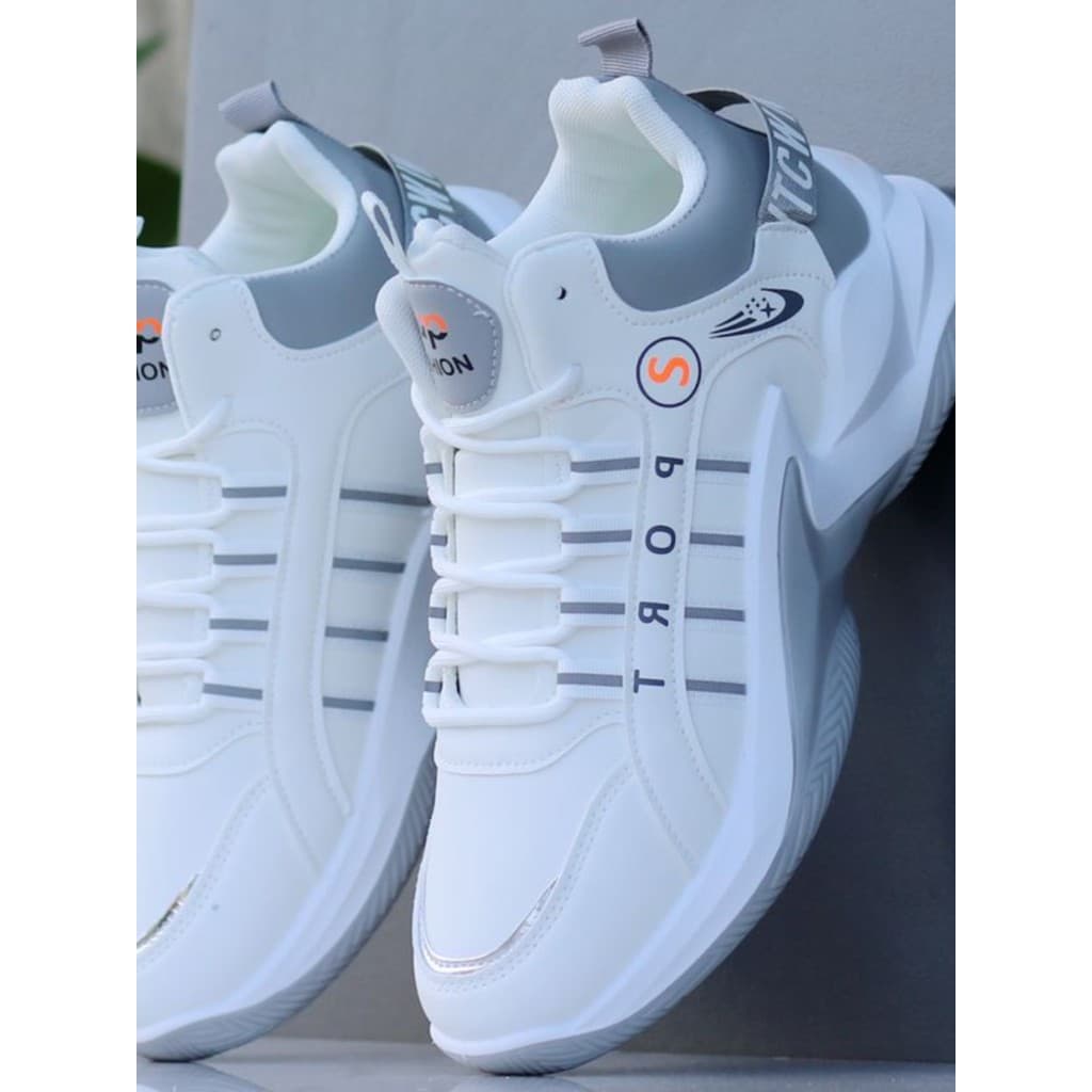 Sapatos masculinos outono couro Casual estudantes do ensino médio correndo aumentando All-Match esportes de alta qualida