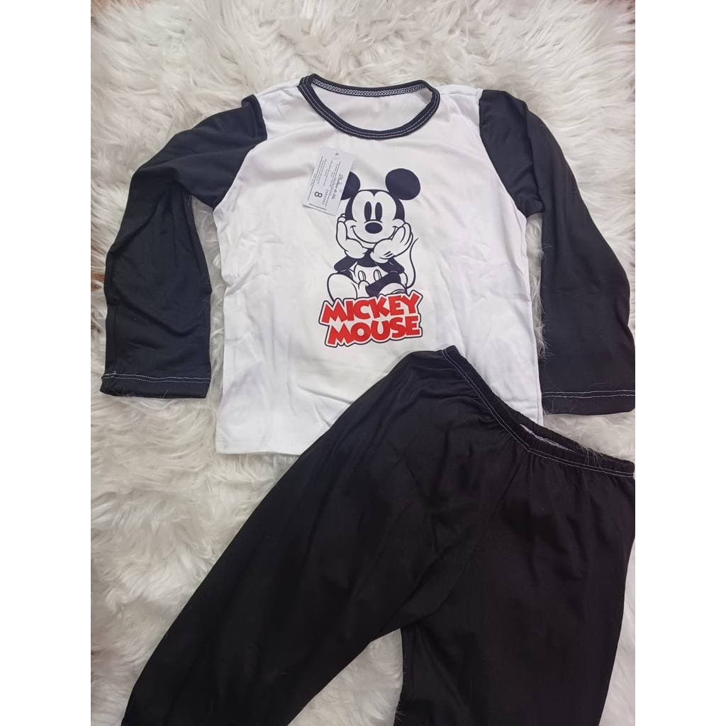 Pijama Infantil de Inverno Mickey Apaixonado