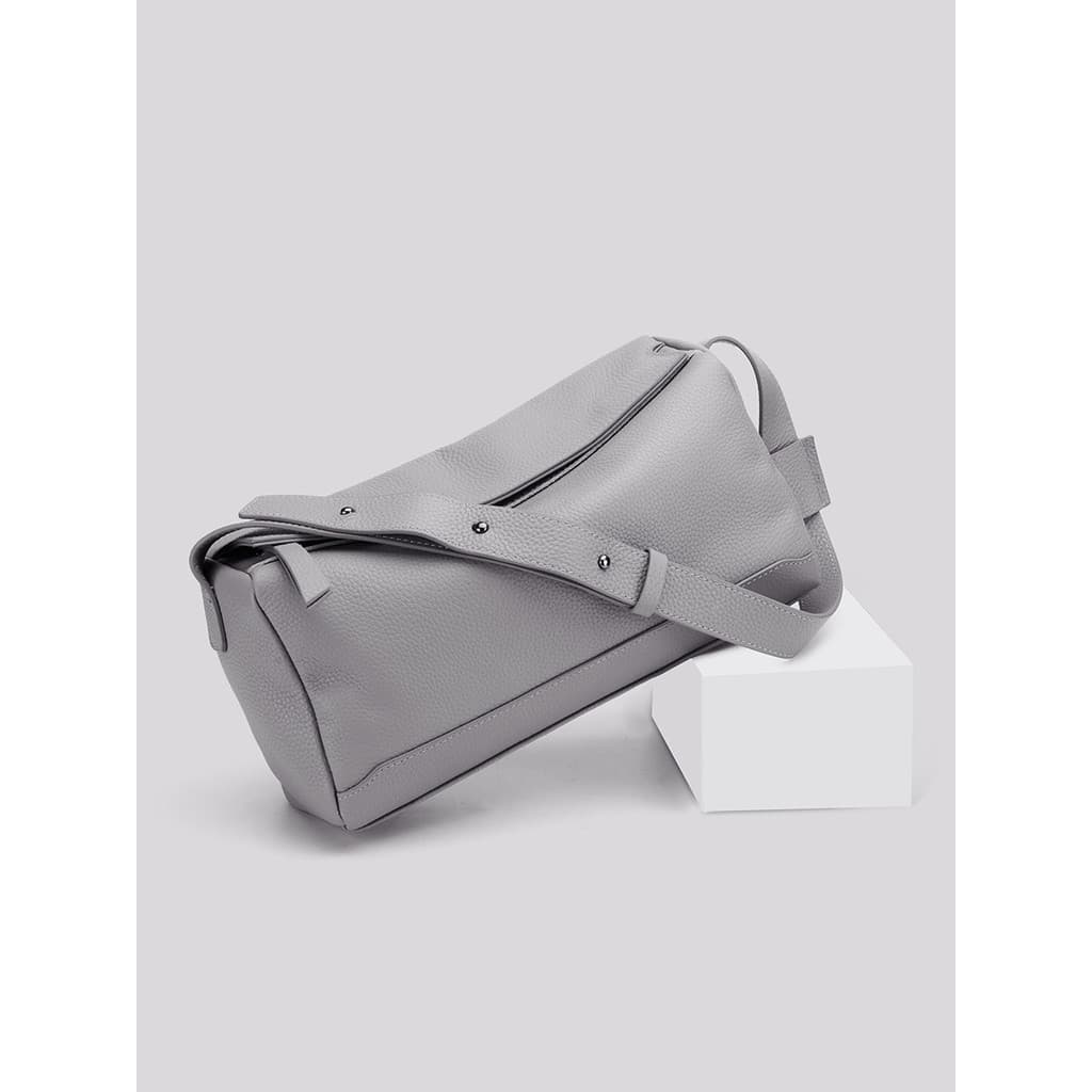 Bolsa mensageiro masculina de couro genuíno 2026 novo estilo unissex primeira camada bolsa de couro simples bolsa de tra