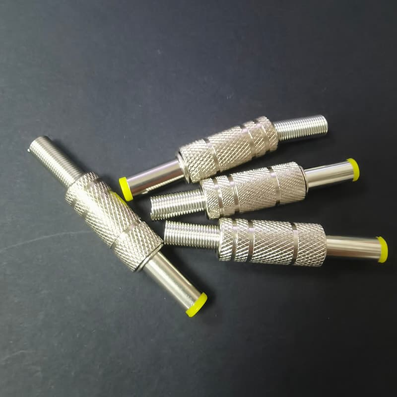 14mm Metal DC Power Macho Plug 5.5x2.1mm 5.5x2.5mm Adaptador De Solda Com Cabeça Amarela Conector BRD1