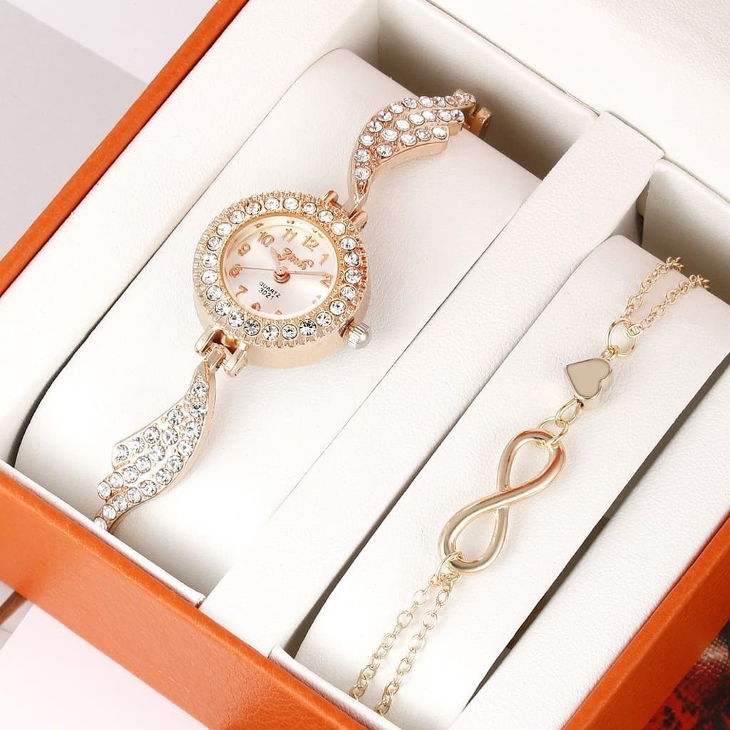 Nova moda pequena conjunto completo de asas de diamante senhoras relógio Digital de quartzo pulseira de liga