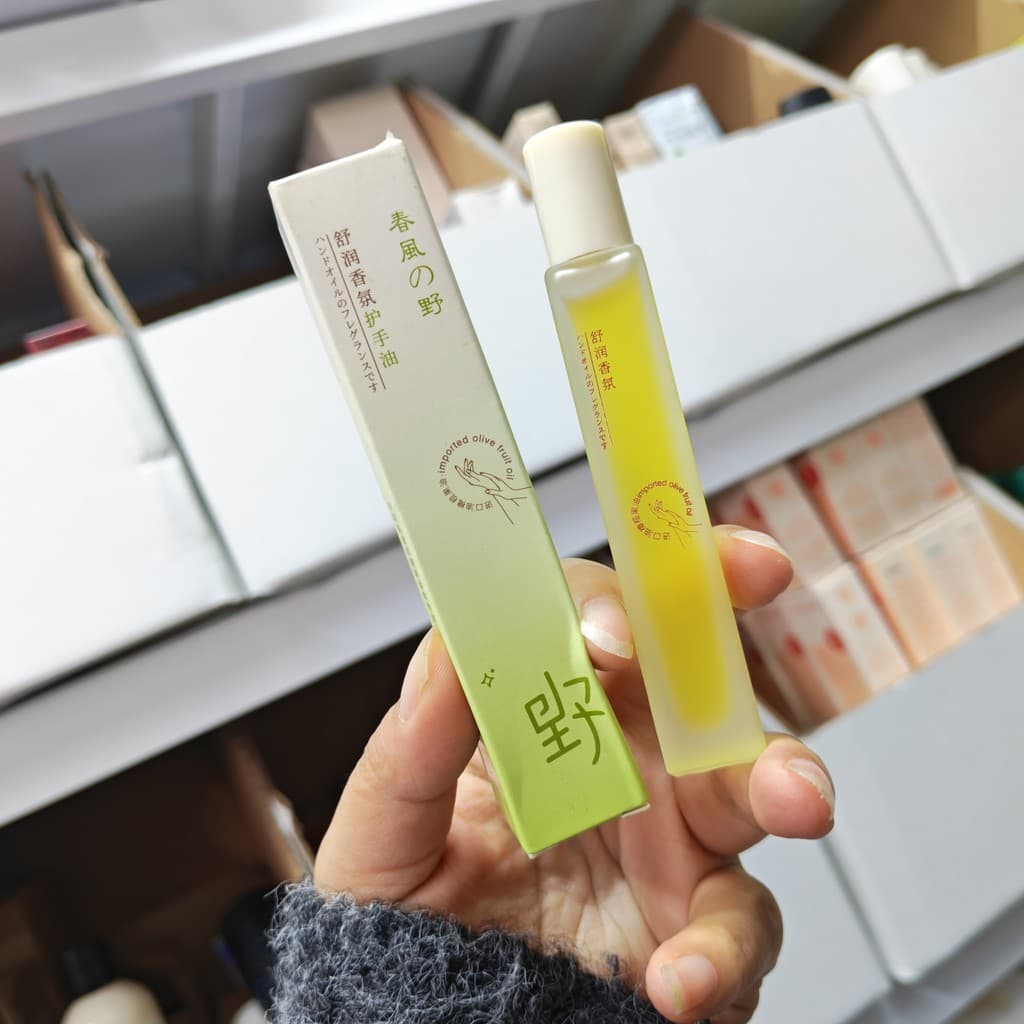 Chunfeng の Óleo vegetal selvagem fragrância óleo essencial óleo de mão hidratante Anti-secagem hidratante não óleo desbo